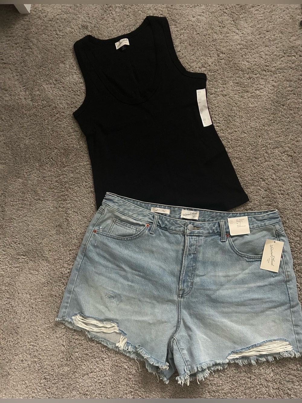 Universal Thread Black Ribbed Tank Top